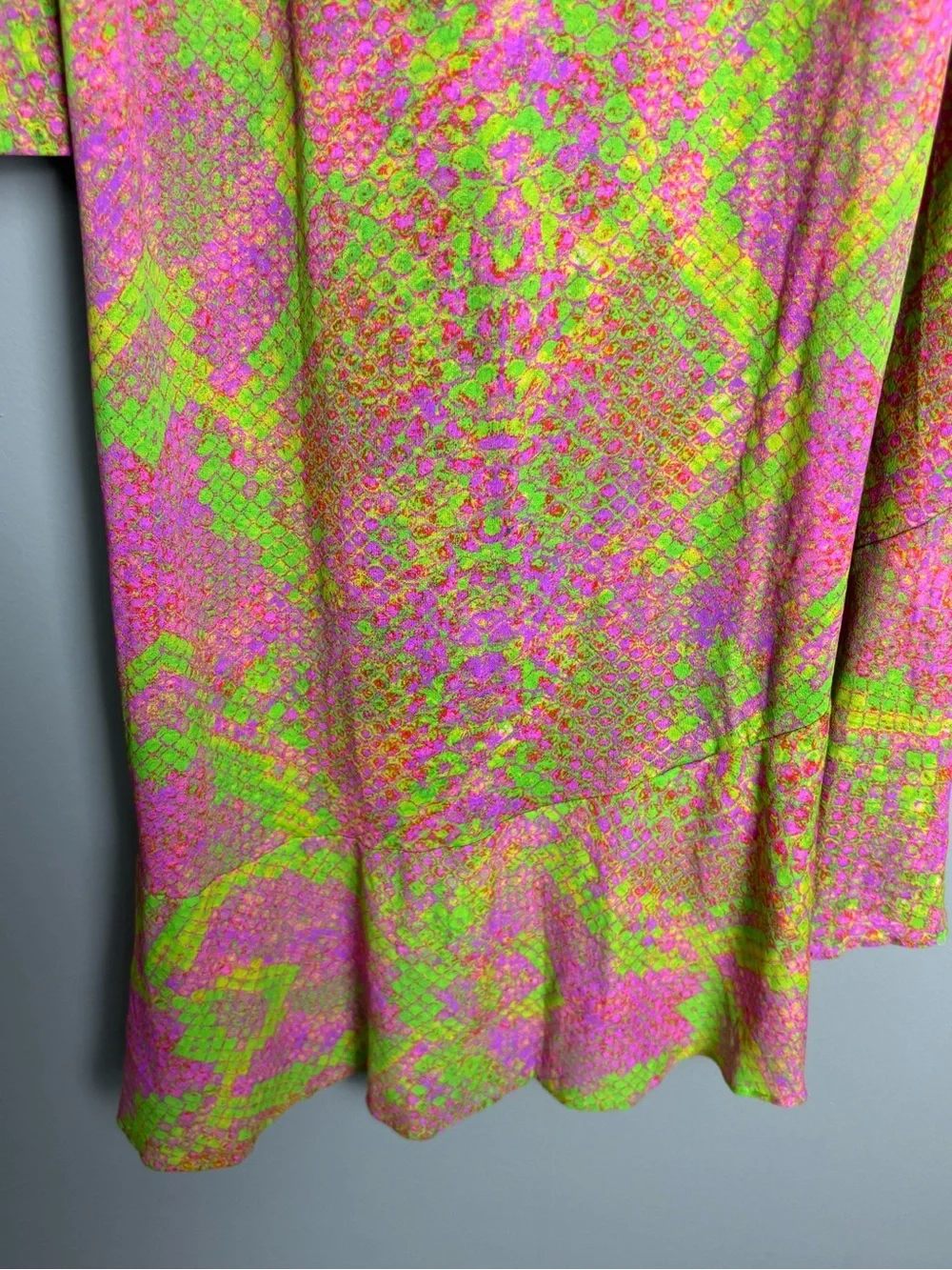 Luli Fama Pink & Lime Born to Be Wild Tie-Front Two-Piece Cover-Up Set Small